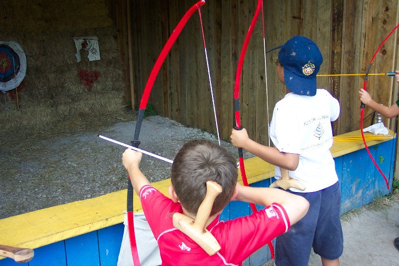 David and Kahan Chavda doing arching at Scarborough Faire