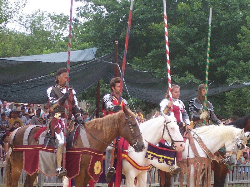 A couple of times a day Jousting tournaments are held at Scarborough Faire