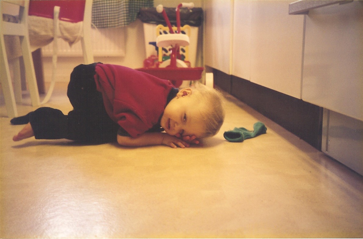 Jacob is ready to sleep, for once, in the apartment in Sweden